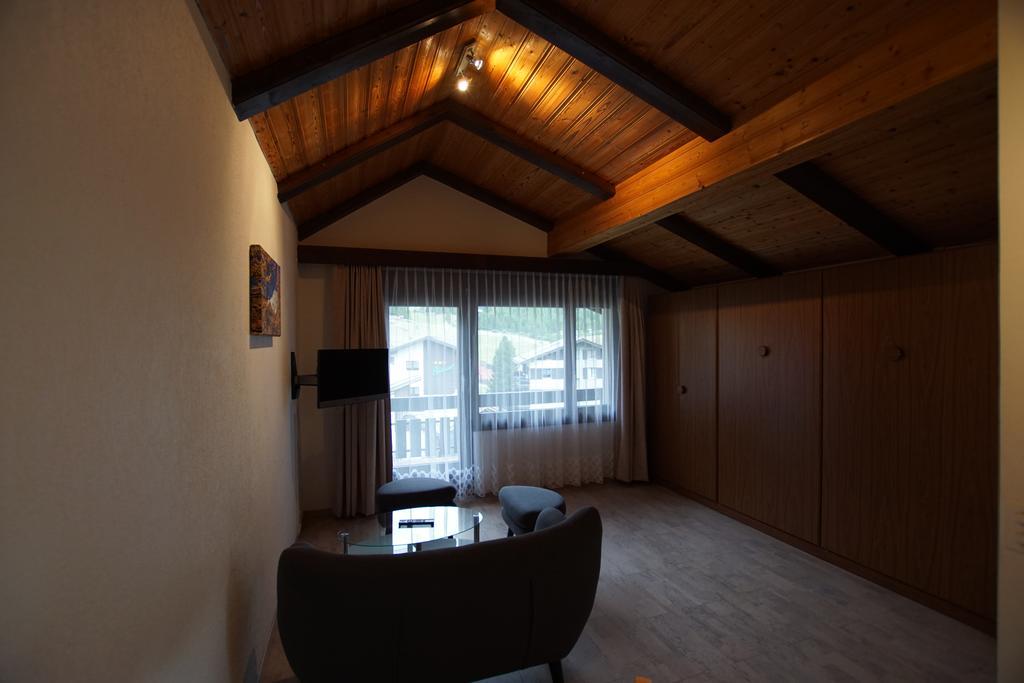Haus Amor Saas-Fee Bagian luar foto